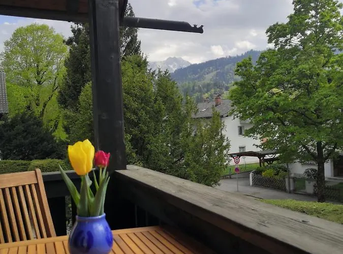 Дом отдыха Haus Erika 1911 - Alpspitze Гармиш-Партенкирхен